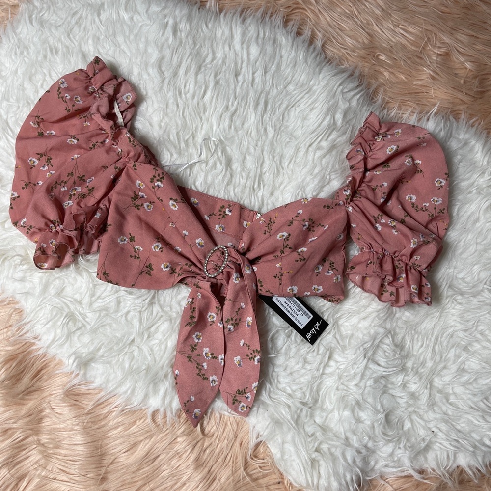 Nasty Gal A large Rose Please Diamante buckle top - Picture 4 of 9
